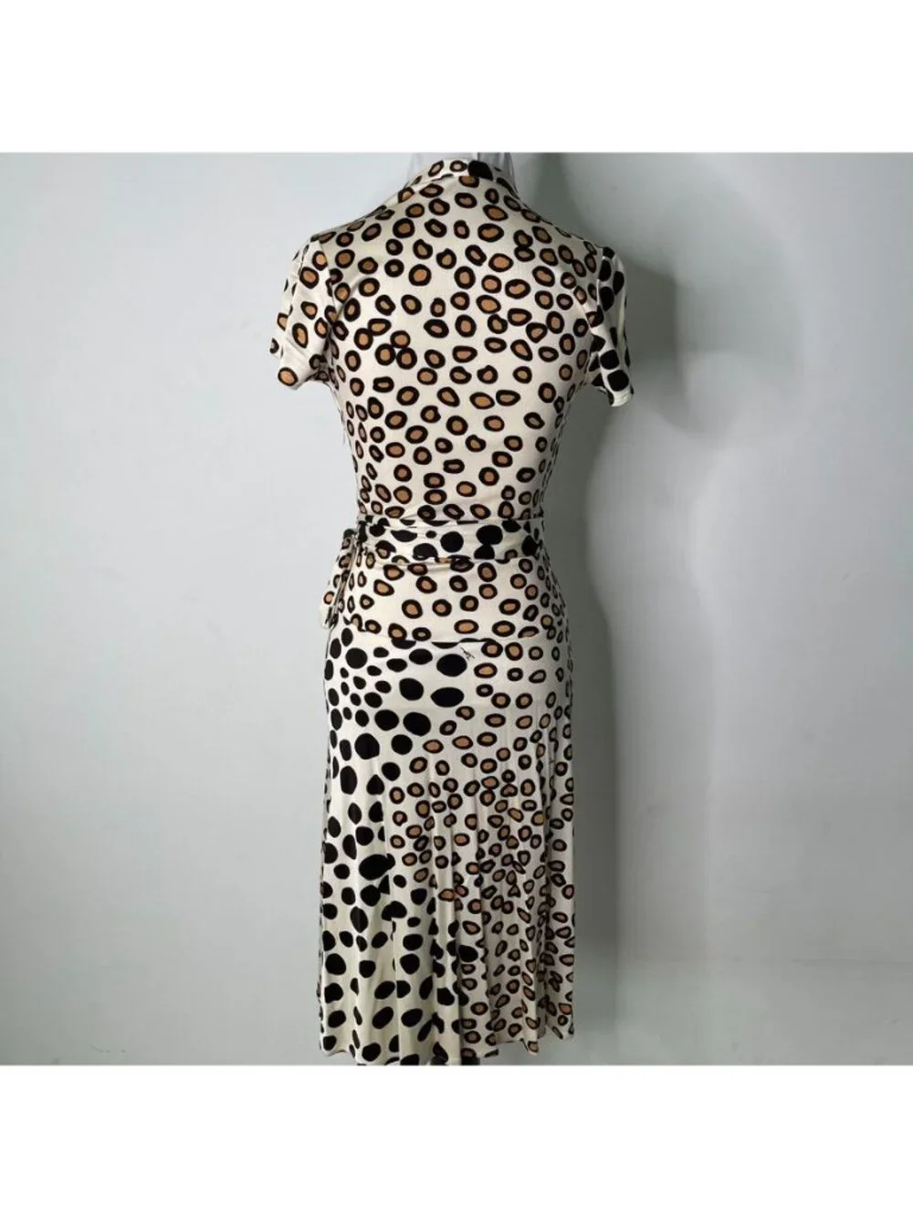 Issa London Silk Jersey Mixed Animal Print Wrap Midi Dress Women's US 6 - Picture 11 of 14